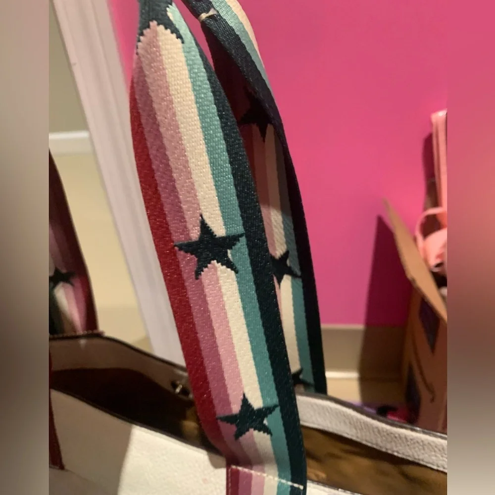 Coach x Marvel Jes Tote in Signature Canvas with Patches - Picture 8 of 16